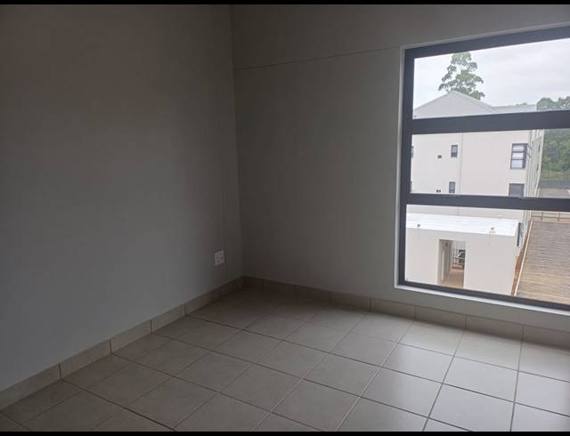 2 BEDROOM APARTMENT TO LET IN EMBERTON ESTATE